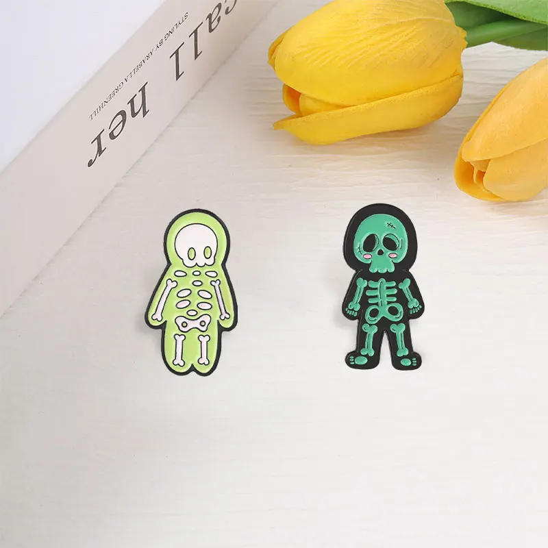 Gotische Skelett-Emaille-Abzeichen, Totenkopf-Rosen-Gruselpuppen-Figuren, Halloween-Cartoon-Pins, Dunkle Broschen, Anstecknadel-Set, Schmuckgeschenk – Detail 7