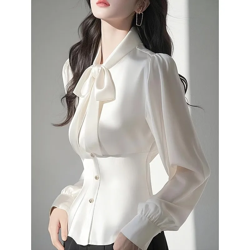 Ele White irt للنساء لربيع الخريف، فريد من نوعه، جميل، صغير، قمة مريحة من ألياف البوليستر