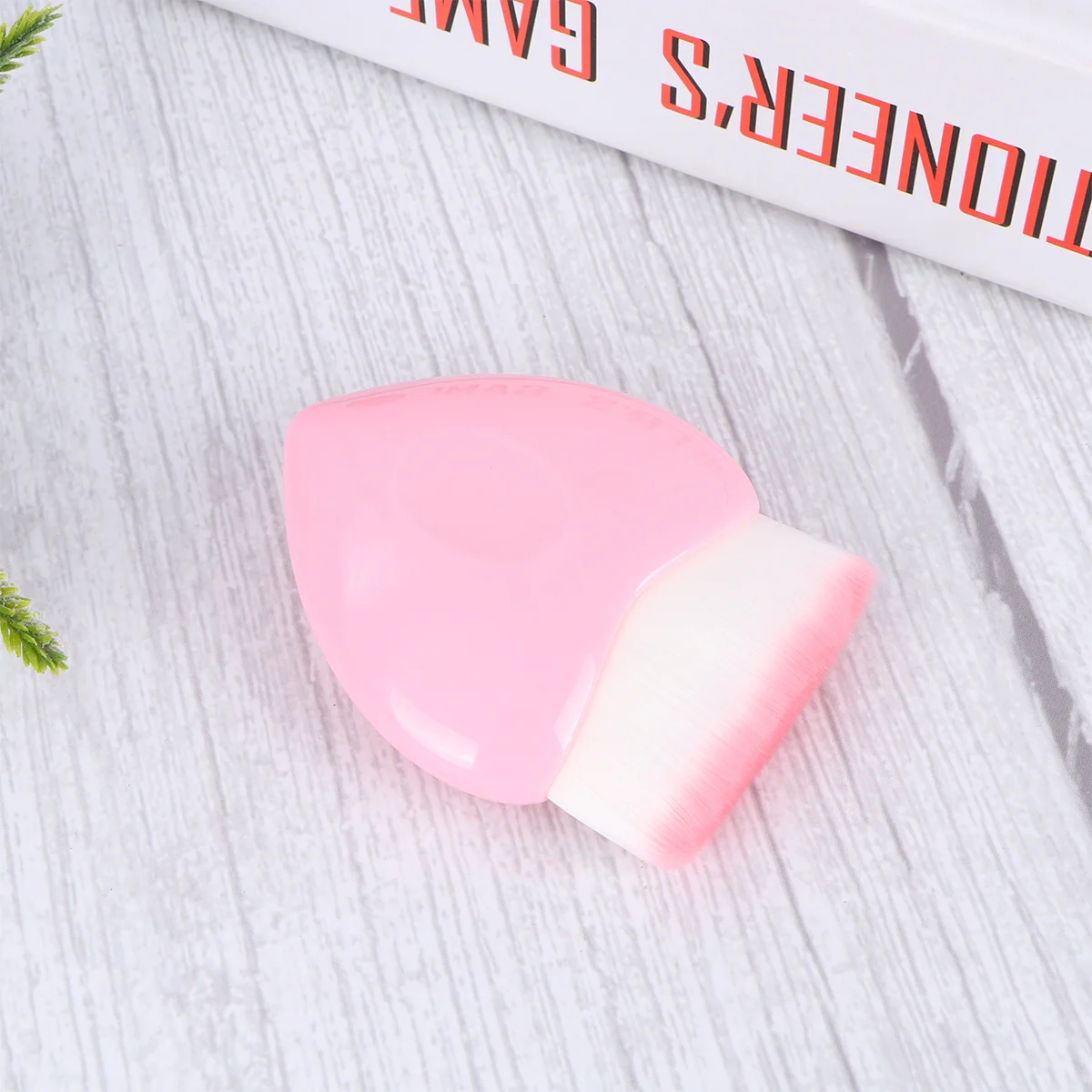 핑크색 손잡이가 있는 플랫 탑 메이크업 브러쉬 1개, 파운데이션, 파우더, 블러셔, 크림, 리퀴드 등 얼굴에 사용하는 부드러운 흰색 모