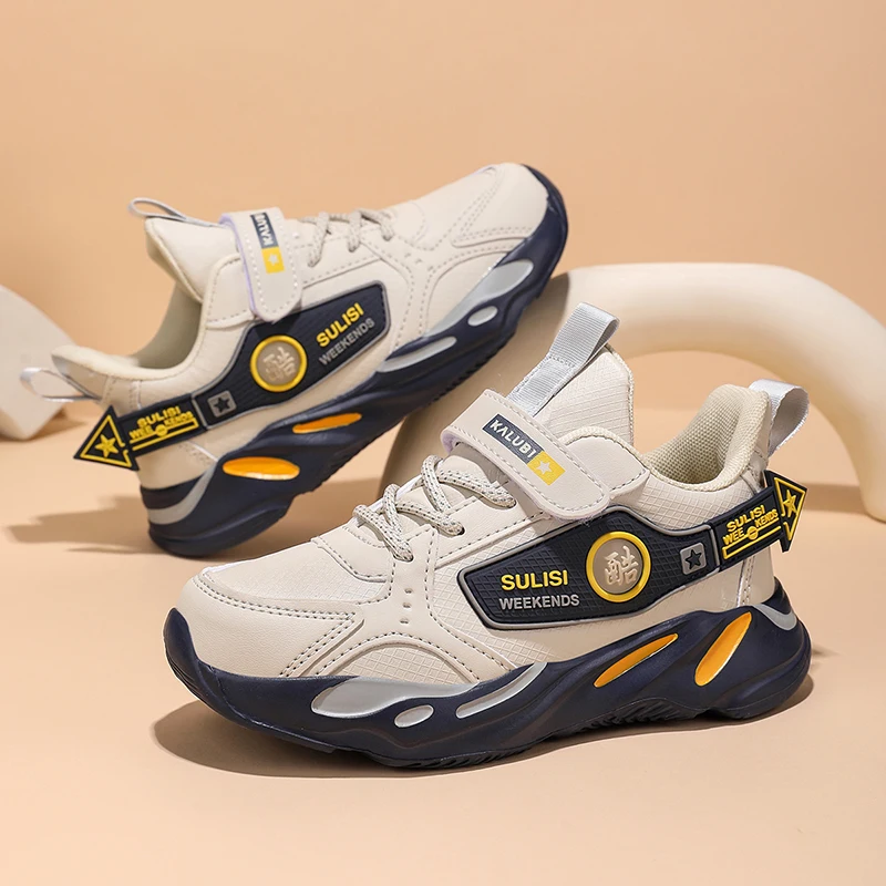 A pair of children's velcro leather spliced running sneakers, plush lined thick cushioned training shoes MS-3167