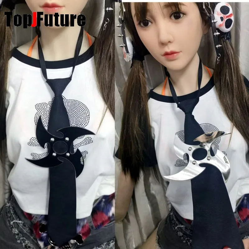 

Женщины Мужчины Панк Y2K Девушка Пара Готическая Лолита Ленивое лезвие бумеранг Личность JK Dart оружие Регулируемые стимпанк предварительно завязанные галстуки