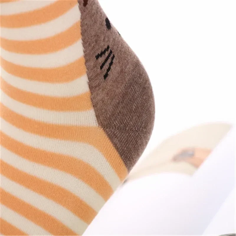 3Pairs/lot New Fashion Women Socks Cartoon Cat Footprints 3D Animals Style Striped Kawaii Sock Lady Floor Meias Socks for Female