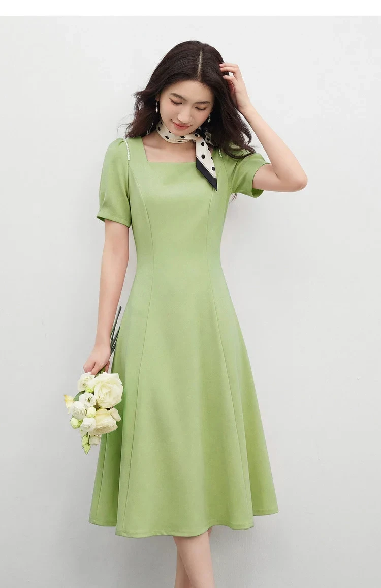 SENTUBILA Damen Einfaches A-Linien-Kleid 2026 Sommer Büro Elegantes Kleid mit Quadratischem Ausschnitt und Perlenketten-Detail Kurzarm Q62LI6575X – Detail 25