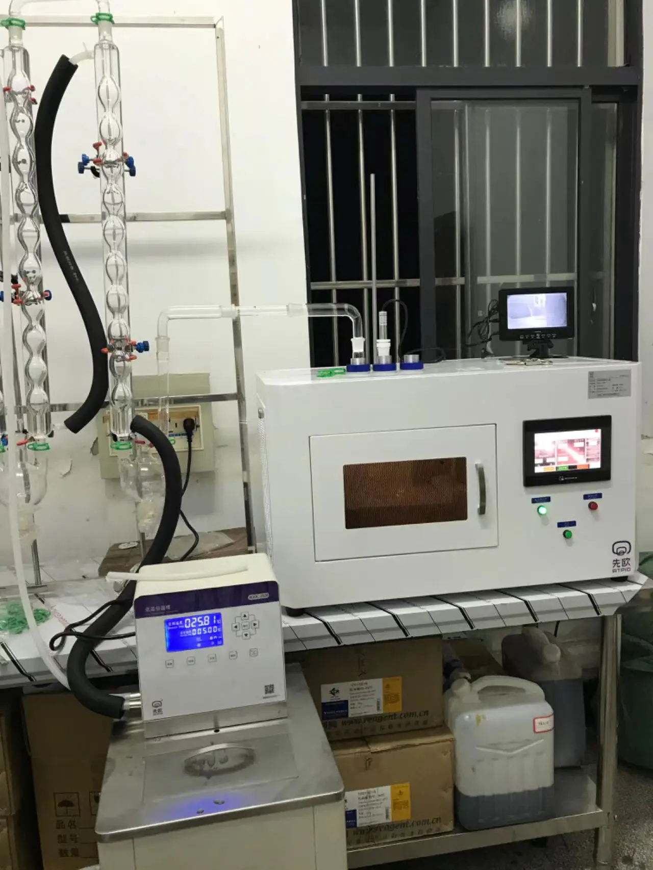 Unique patented technology Factory Price Laboratory Chemical Microwave Reactor Microwave Chemical Reactor