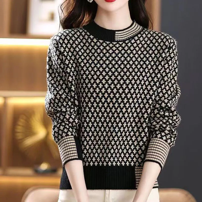 New Autumn Winter Fashion Trend Round Neck Jacquard Loose Versatile Western Style Age Reducing Colored Women's Sweater