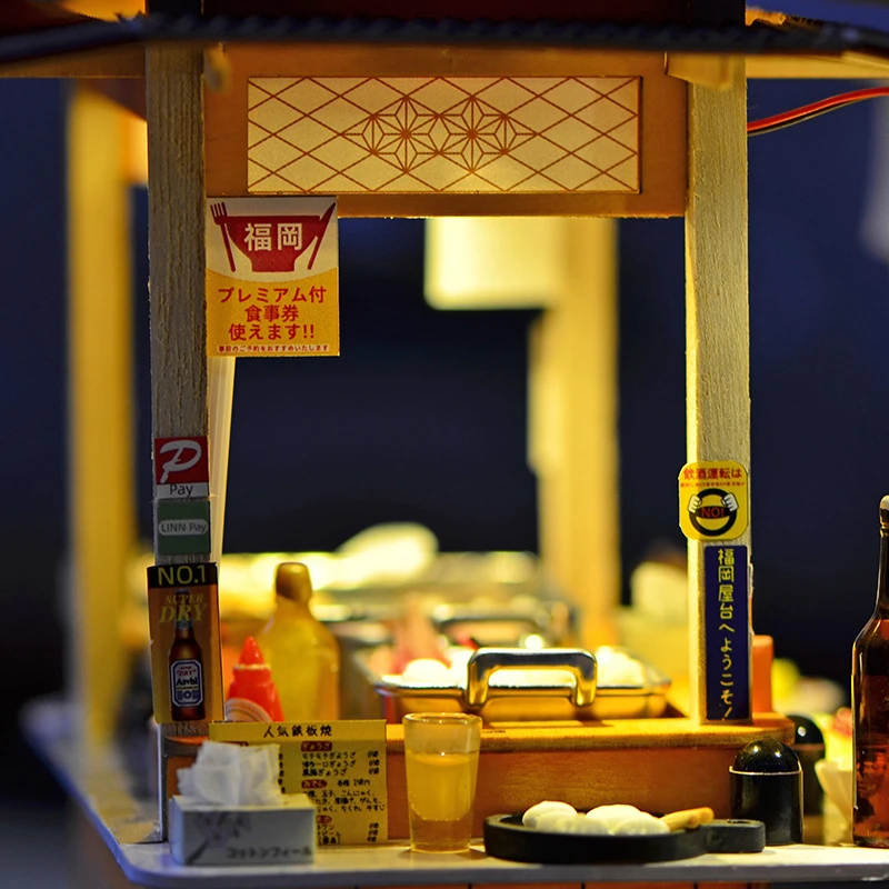 DIY บ้านตุ๊กตาไม้ญี่ปุ่น Yatai-Teppanyaki Store Miniature ชุดตุ๊กตาเฟอร์นิเจอร์สําหรับของขวัญวันเกิดเพื่อน