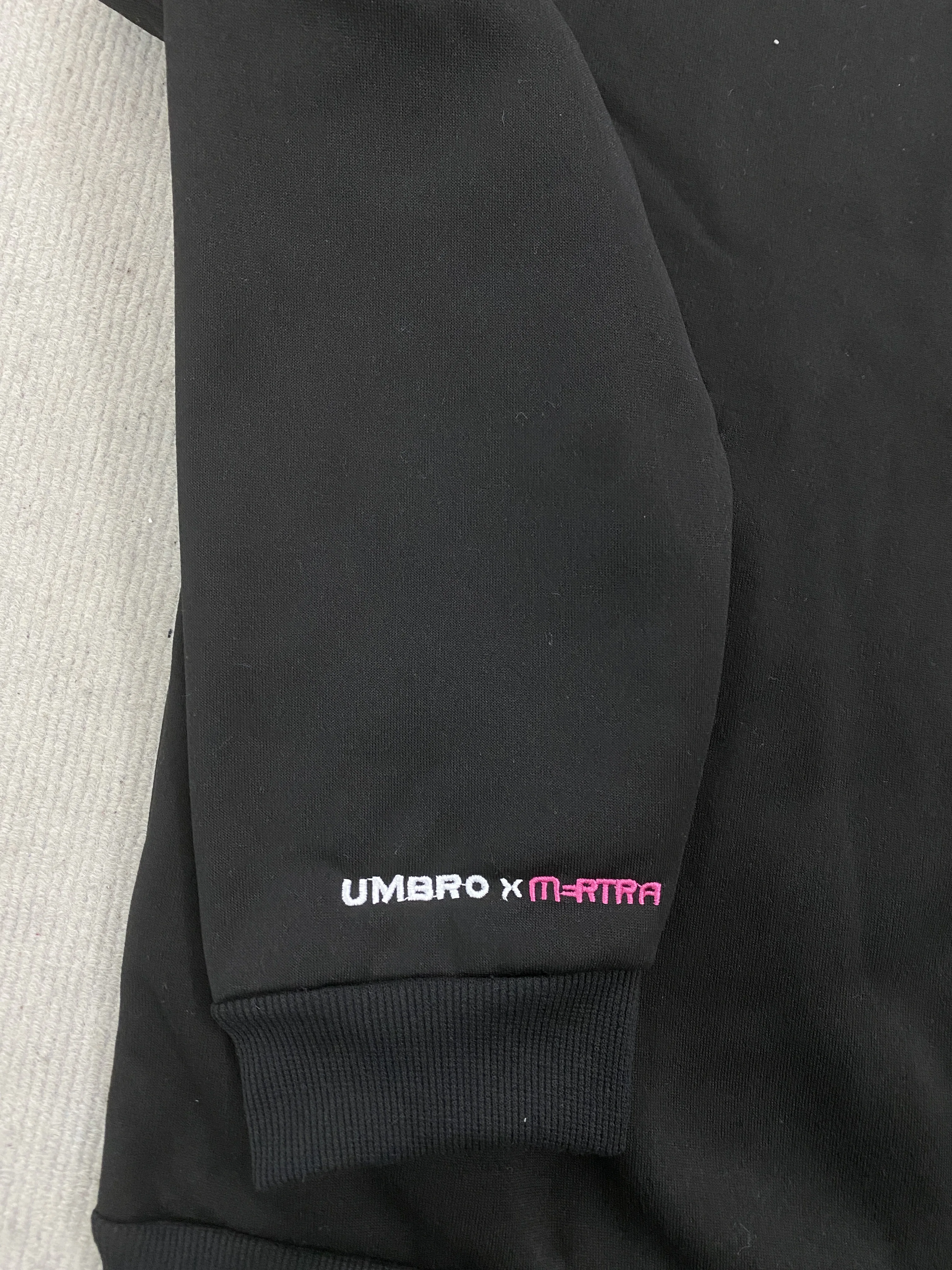 Modischer neuer amerikanischer Street-Trend-Hoodie mit farblich abgestimmtem Doppelkapuzen-Design, Persönlichkeit, High-Street-Stil für Männer und Frauen. – Detail 6