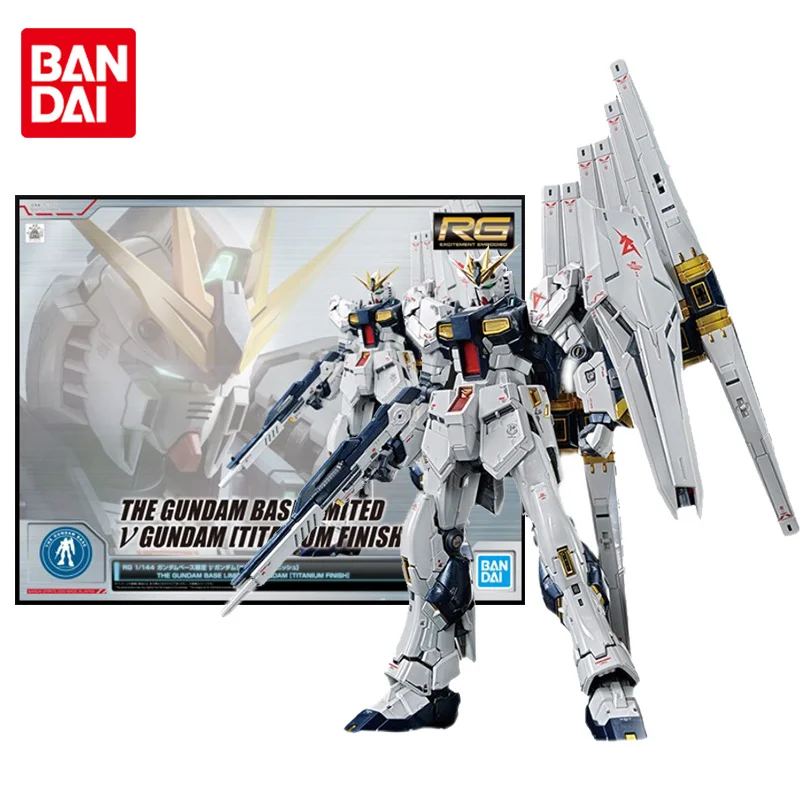 Bandai-Kit de modelo de Gundam, figura de Anime RG 1/144 V, Gundam, colección de acabado de titanio, figuras de acción de Gunpla, juguetes para niños