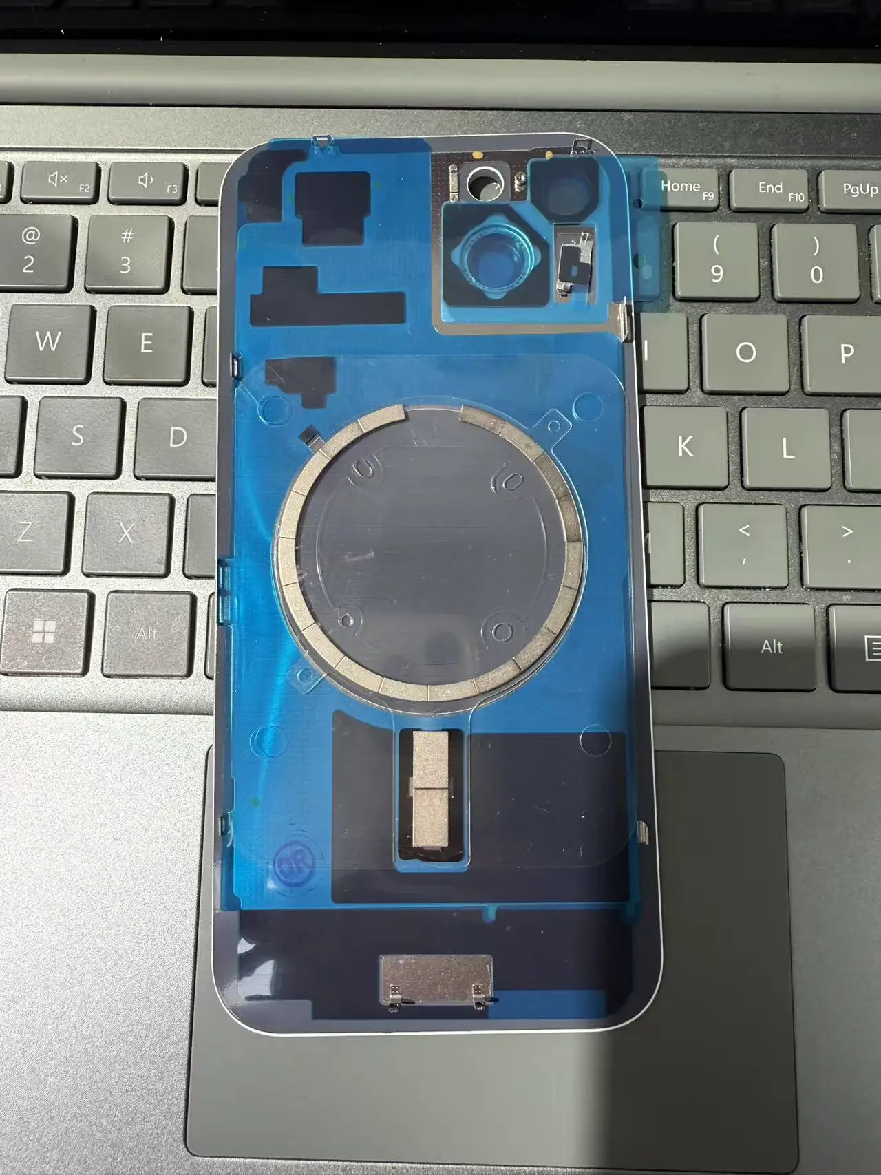 Whole sale OEM 15&15Plus  together back glass with Sapphire mirror,with magnet