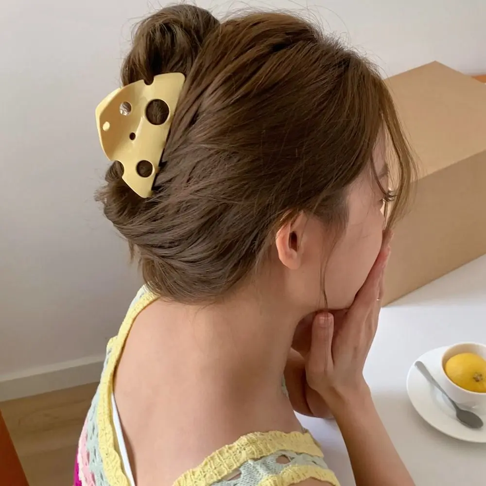 

Fashion Acetic Acid Cheese Acetate Hair Claw Y2k Yellow Hair Clip Headdress Hollow Shark Clip Party