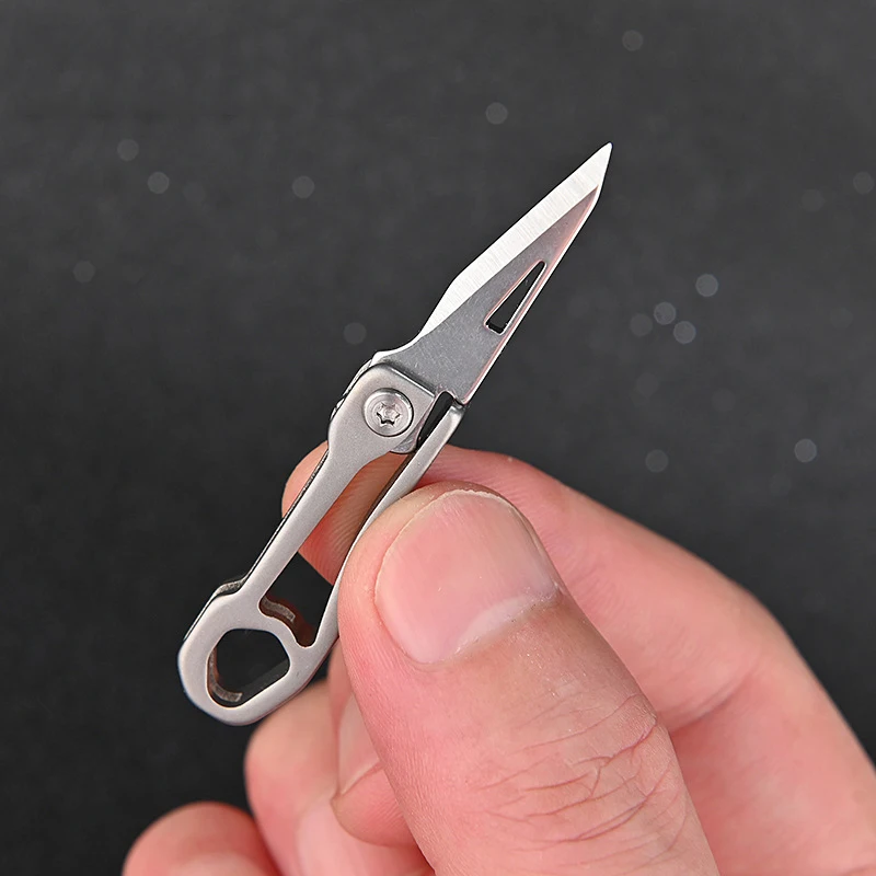 2022 Nice Gift Mini  Titanium Alloy Palm Knife Tool  Super Light Carry Weight Only 8 g