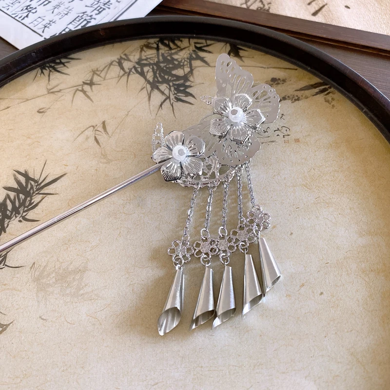 Neo-chinese Style Butterfly Flower Long Tassel Metal Silver Imitation Pearl Hair Sticks for Women Hairpins Exquisite Accessories