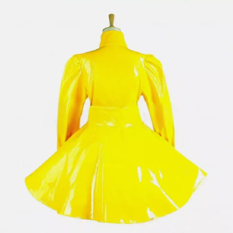 Maid Girl Sissy Abschließbares gelbes PVC-Langarmkleid Cosplay-Kostüme Maßgeschneidert