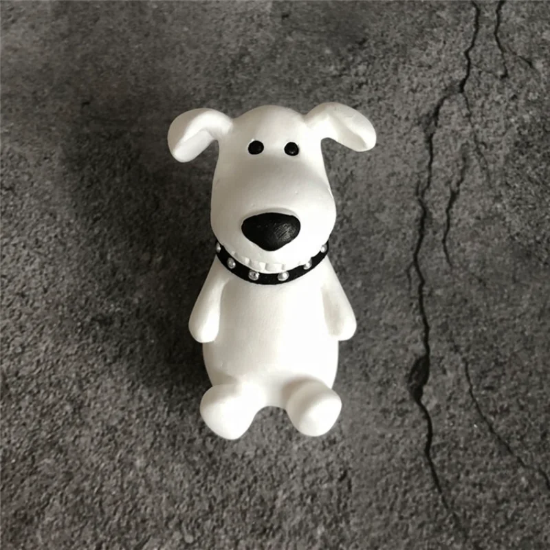 Creative Car Sticker Automobile Aromatherapy Decoration Fragrant Stone Dog Head Car Air Outlet Perfume Clip Perfume Freshener