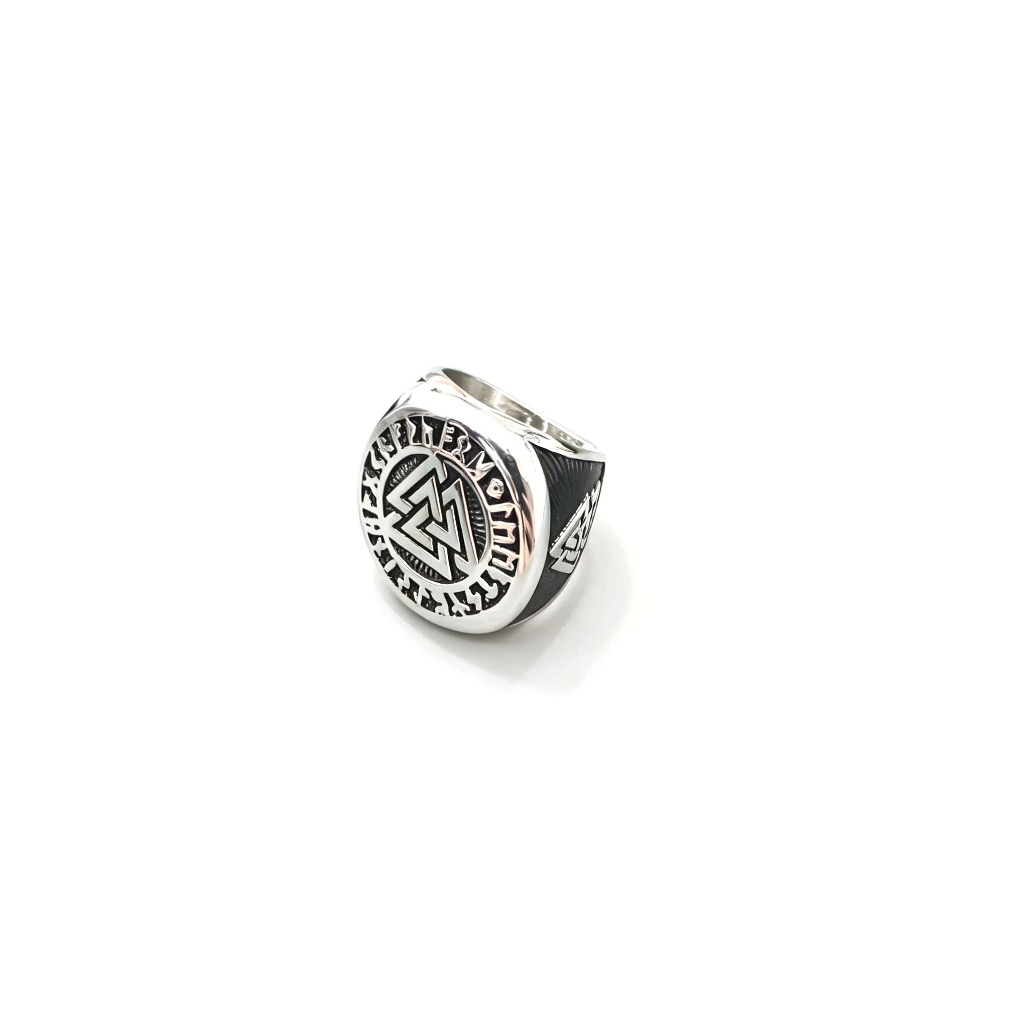 European and American fashion triangle symbol ring, niche non collision style, classic single item, Viking series accessories