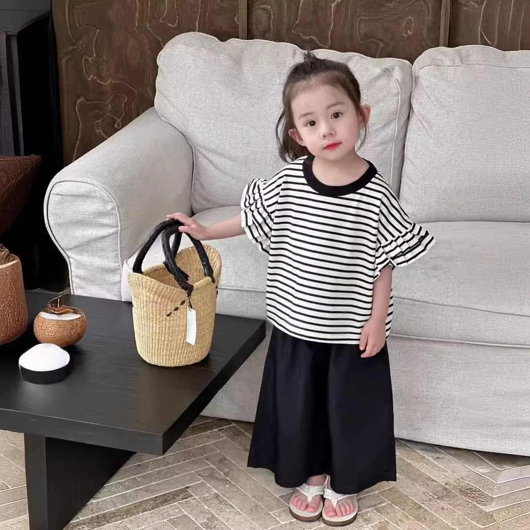 

Girl Clothes Suit Girls Set 2024 Summer Black and White Striped Short-sleeved T-shirt and Loose Wide-leg Pants Two-piece Set