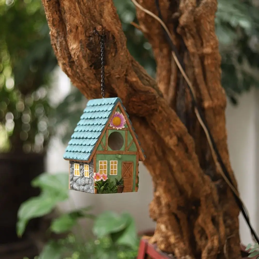 

Garden Decor Hand-Painted Bird House Rainproof Resin Bird Nesting House Hanging Fashion Bird Cottages Balcony Decoration