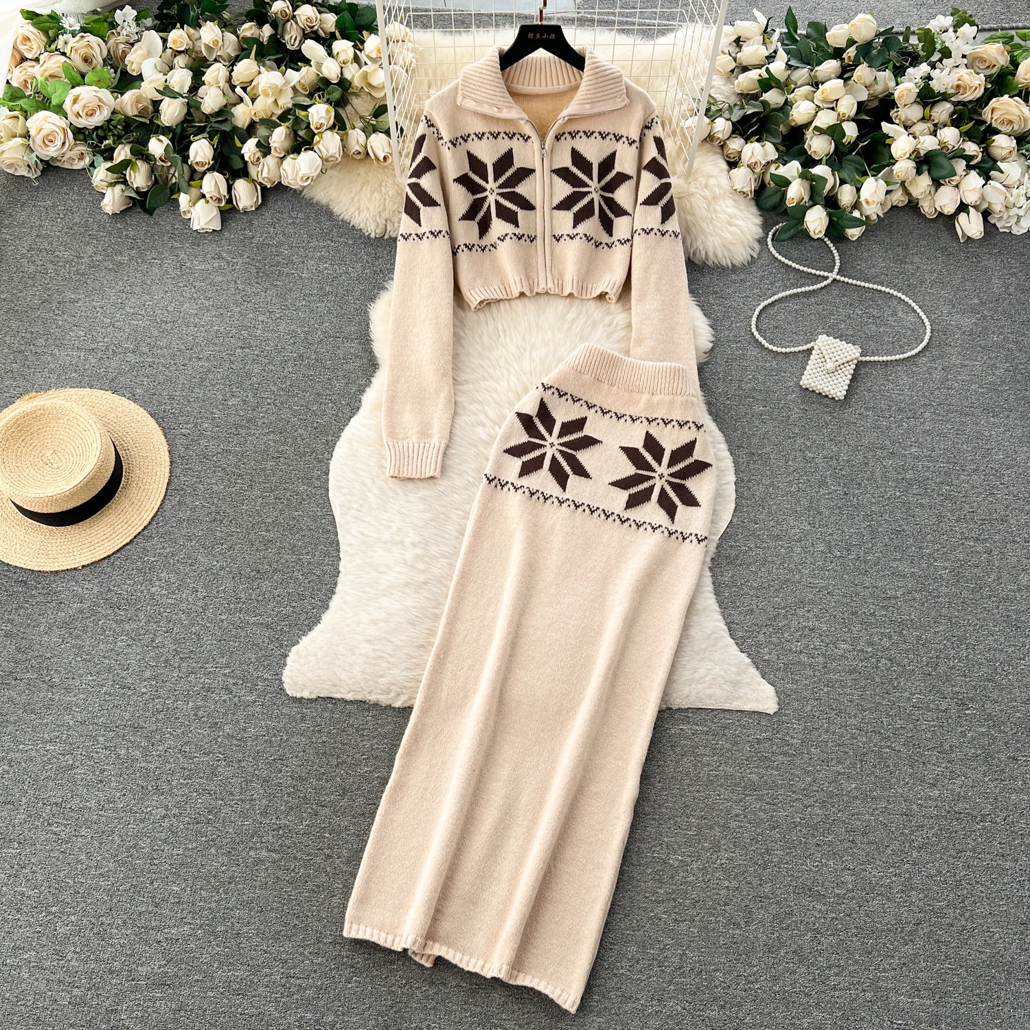 Women Warm Soft Knitting Suit Contrast Floral Print Full Sleeve Short Sweater Coat+Elastic Waist Split Skirt Two Pieces Lady Set