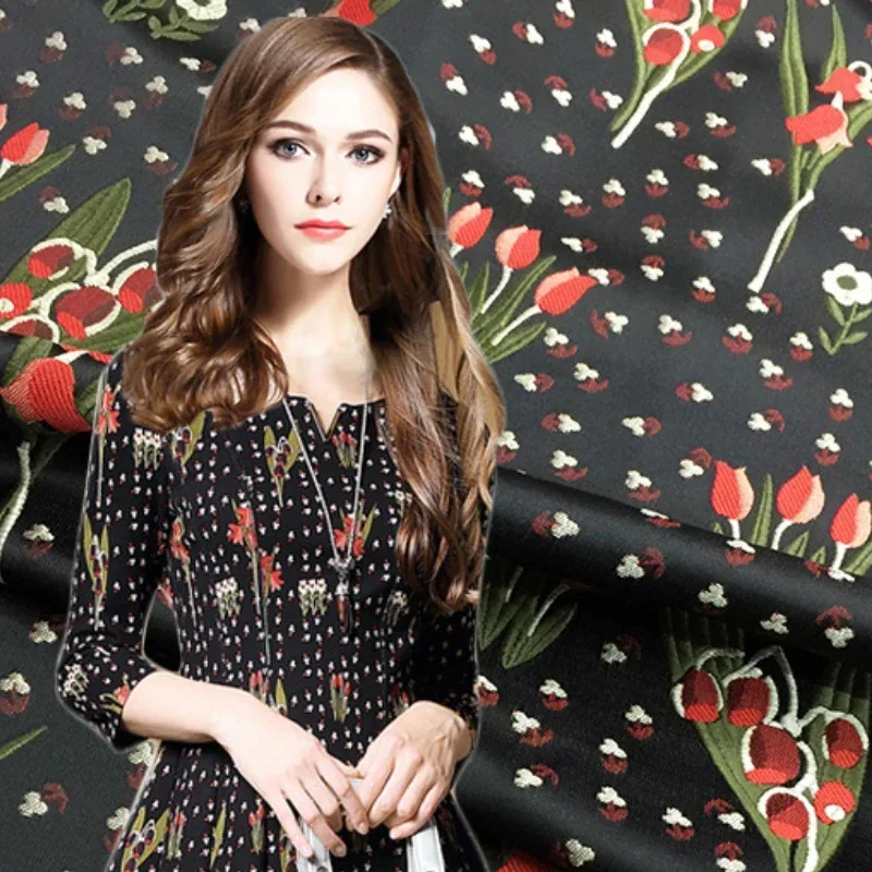 

Окрашенная в пряжу парчовая жаккардовая ткань весна-осень-зима модное платье ветровка мягкая одежда дизайн ткани для шитья оптом