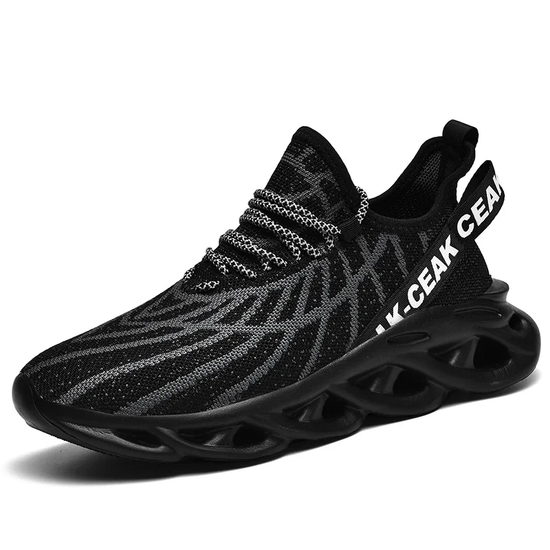 Blade Running Shoes Outdoor Athletic Shoes for Travel Cushioned Mesh Lace Up Lightweight Breathable Men Sneakers Plus Size 39-50