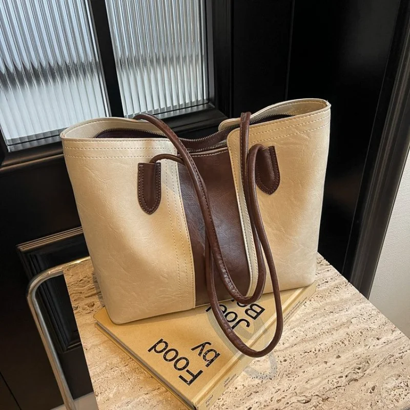 

​2025 Large Capacity Tote Bag for Women - Adjustable Shoulder Work Purse, Minimalist Vegan Commuter & Quiet Luxury Chic​