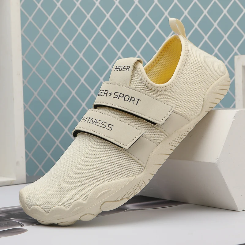 

Fitness Comfortable Weightlifting Deadlift Shoes, Water Shoes Weight Lifting Squat Option Non Slip Yoga Powerlifting Shoes