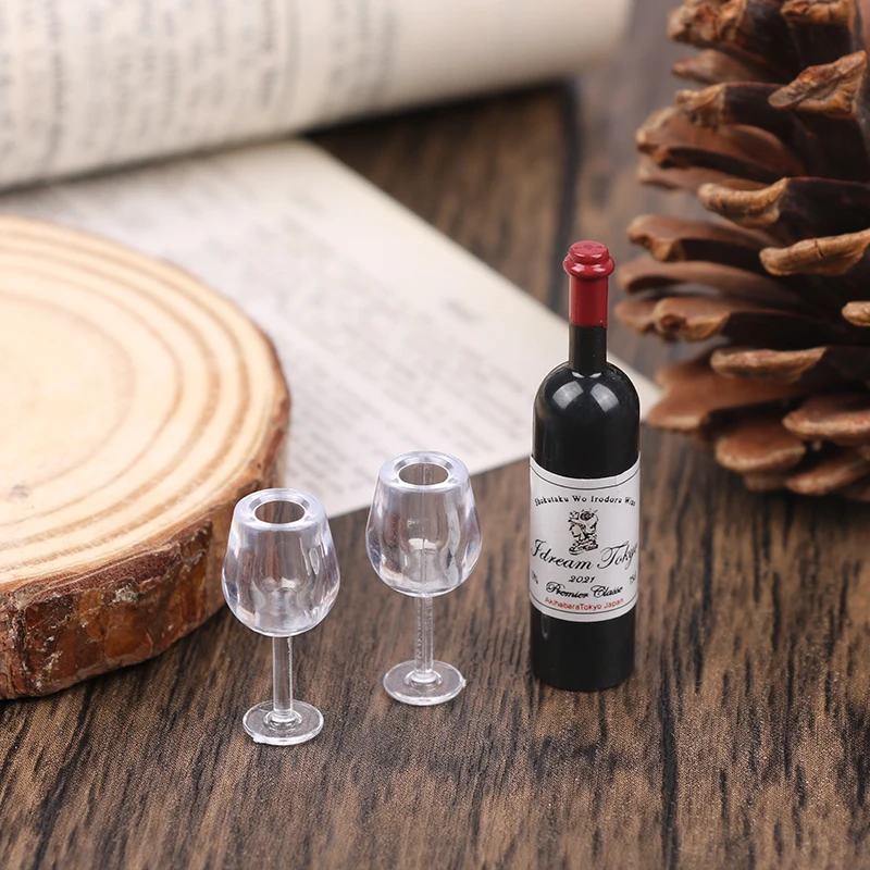 1Set casa delle bambole simulazione in miniatura scatola di vino rosso modello accessori alimentari per la decorazione della casa delle bambole i bambini fanno finta di giocare con i giocattoli