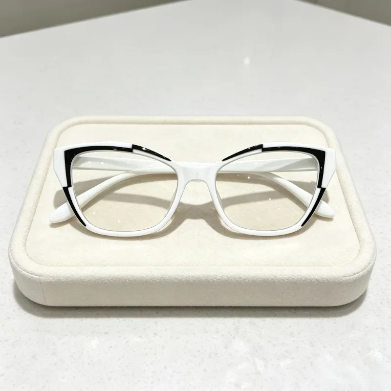 Fashionable Color Blocked Cat Eye Shaped Decorative Glasses Exquisite Upward Mirror Shape To Decorate Face Shape