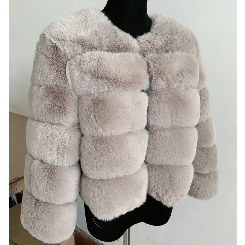 2025 Women Faux Fur Coat Autumn Winter High Quality Fluffy Short Coat Faux Fur Jacket Coats Ladies Warm Furry Fashion Outerwears