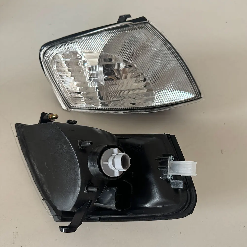 Car Front Turn Signal Conner Lamp For Nissan Wingroad AD Wagon Y11