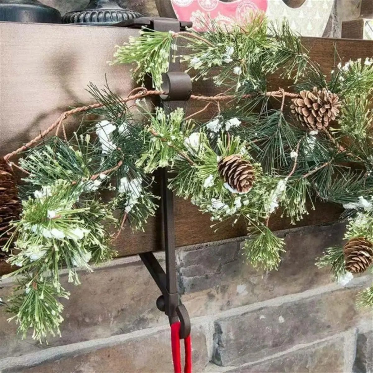 Garland Holder for Mantels Up to 8.5inch Thick, New Christmas Fireplace Stocking Garland Hanger with Adjustable Length