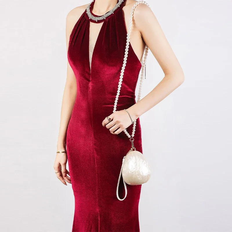 Umhängetasche in Gänseform, Perlenkette, Umhängetasche, britischer Designer-Abend, elegante Clutch-Geldbörse, Damen-Schultertasche aus Acryl – Detail 18