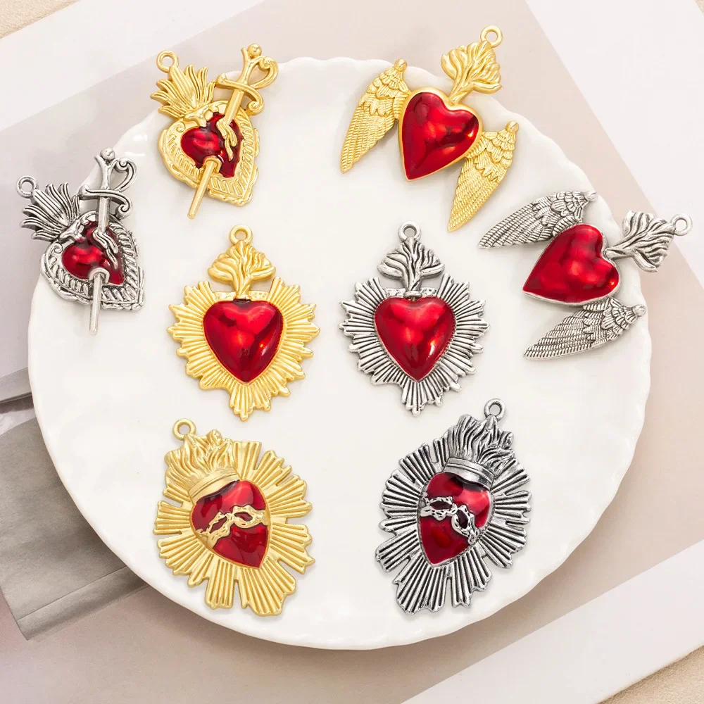 

Hot-selling Gothic-style personalized heart-shaped wing-shaped design fashion clothing and accessories