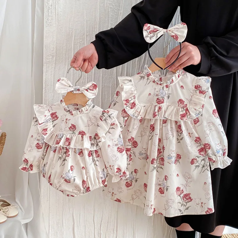 

Одинаковая одежда для старшей сестры, маленькой сестры, хлопковая одежда для близнецов с цветочным принтом, наряд принцессы для девочек и малышей, боди для младенцев, детское платье