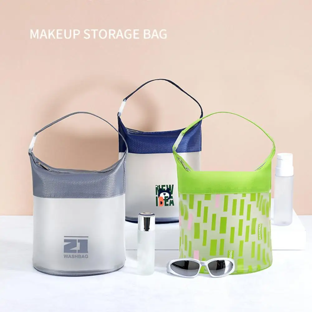 

Travel-friendly Cosmetic Bag Cosmetic Bag with Smooth Zipper Versatile Travel Toiletry Bags with Smooth Zipper for Makeup