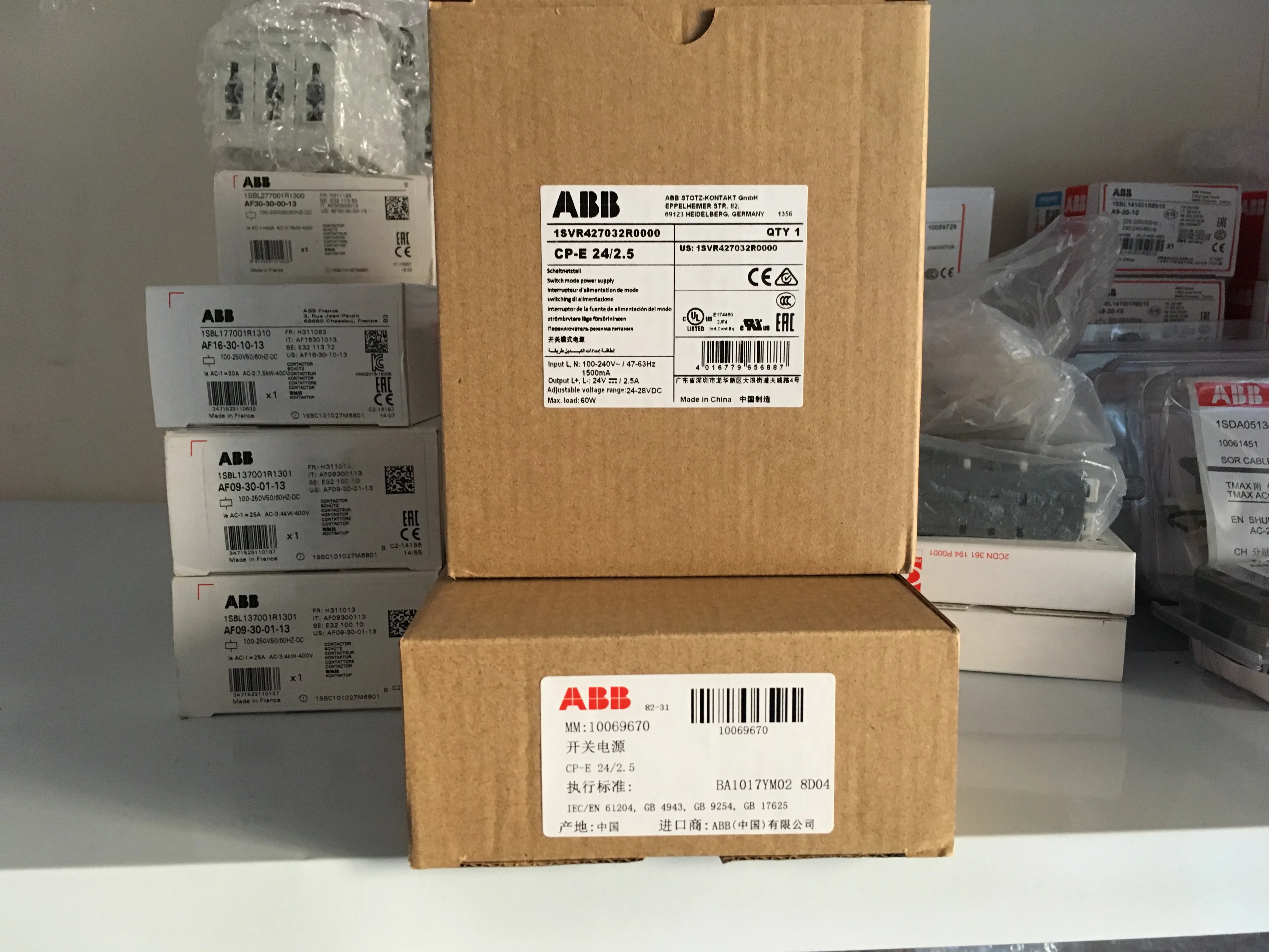 ABB New Original, Switching Power Supply CP-E 24/2.5; 10069670