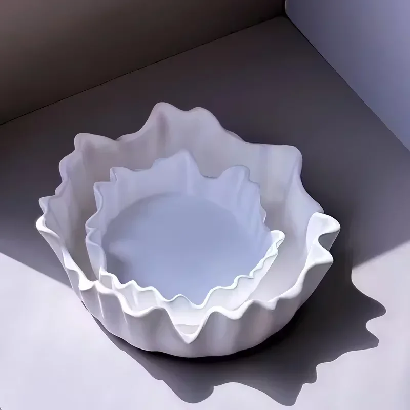 

Новейшая большая круглая силиконовая форма с кружевным узором для эпоксидной смолы: для тарелок для фруктов, чаш для хранения, подносов и креативных декоративных подносов (2026 год)