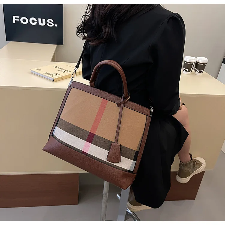 Retro-splicing-tas voor dames uit 2025 - Designer - Stijl, veelzijdige handtas met textuur