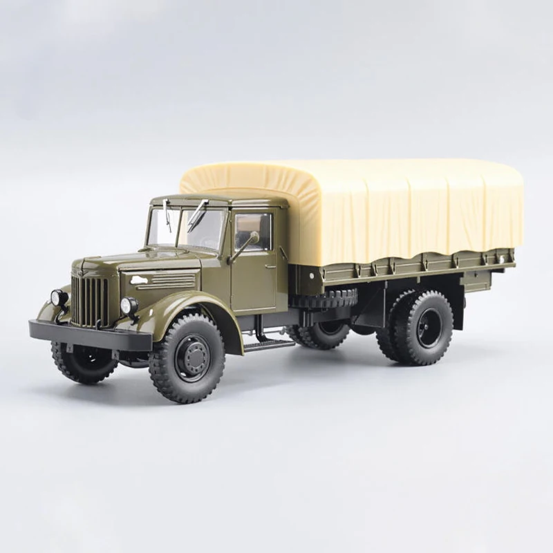 

1:43 Scale Plastic Model Soviet MAZ-200G Flatbed Truck Military Transport Vehicle Static Display Collectible Souvenir Decoration