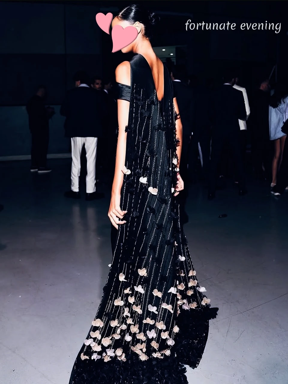Fortunate Evening Elegant Vintage Sexy Black Flowers Beads Satin New Customized Formal Occasion Prom Dress Evening Party Gowns