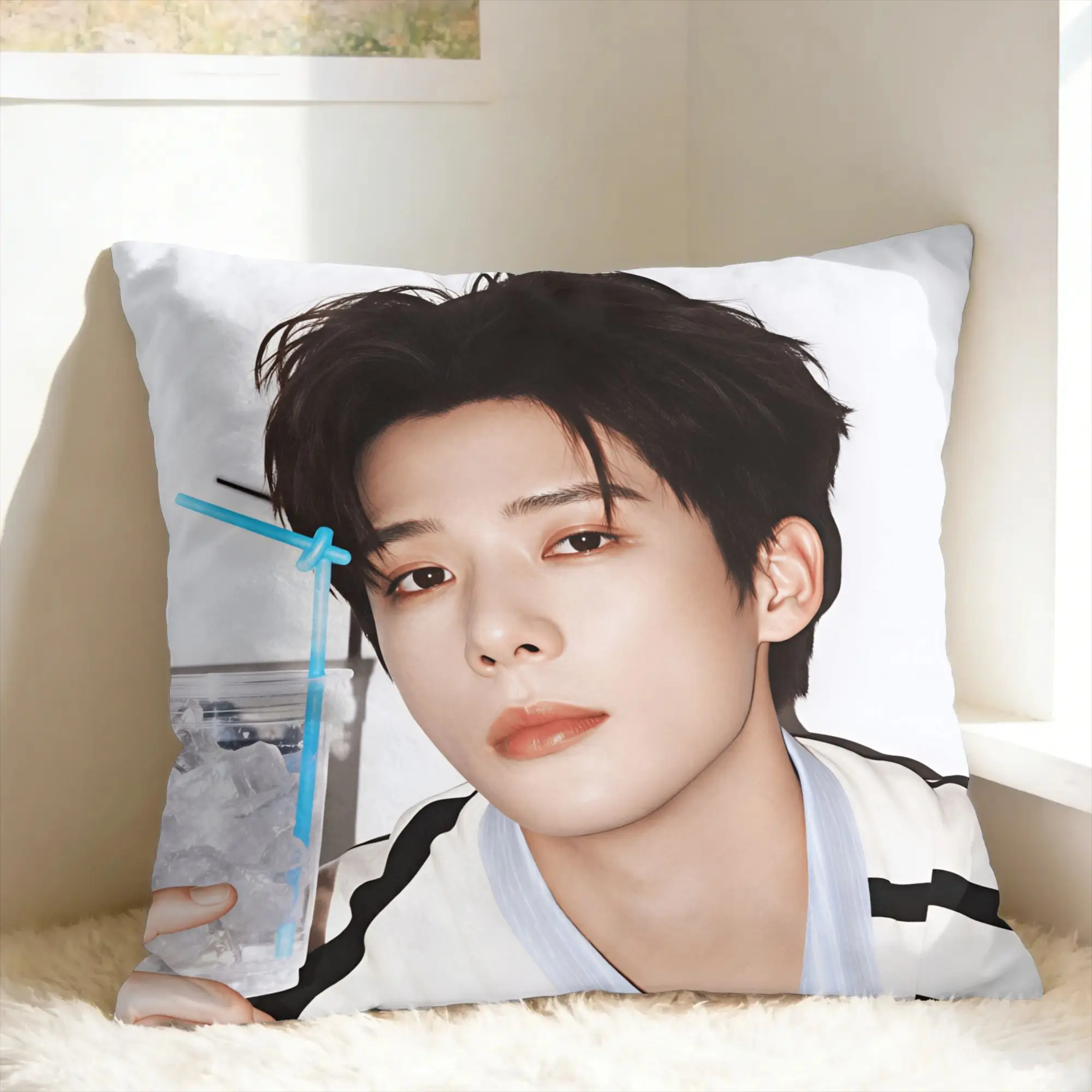 Wang Anyu Actor Pillow Case  Design Pillow Cover Kawaii Cushion Cover For Sofa Home Decoration