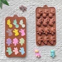 Molde de Silicona con 12 Mini Dinosaurios