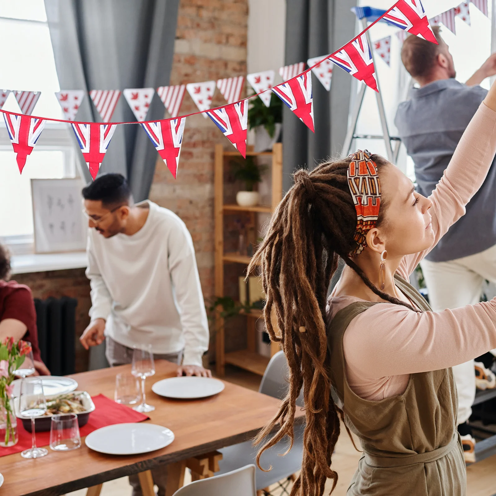 

2Pcs British Flag Banner Cotton Lightweight Strong Hanging String Decorative Party Banner for Uk Festival Party Flag Banners