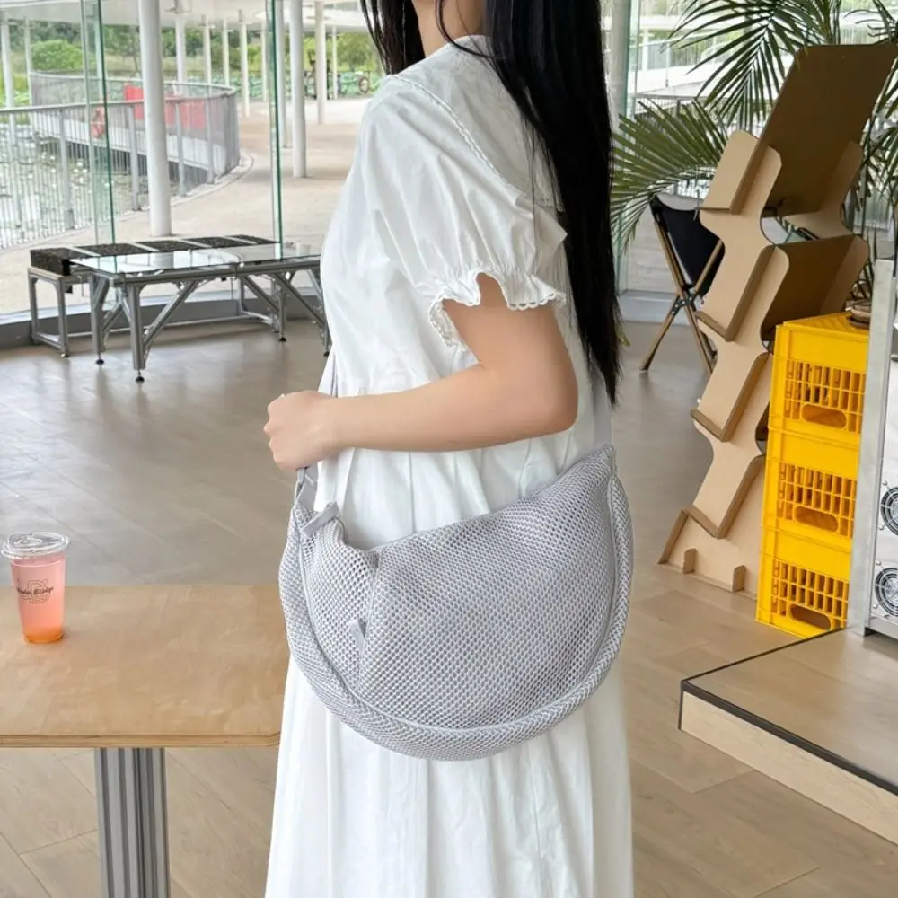 

Casual Korean Style Nylon Mesh Crossbody Bag Fashionable Adjustable Dumpling Bag Solid Color Handbag Shoulder Bag Travel