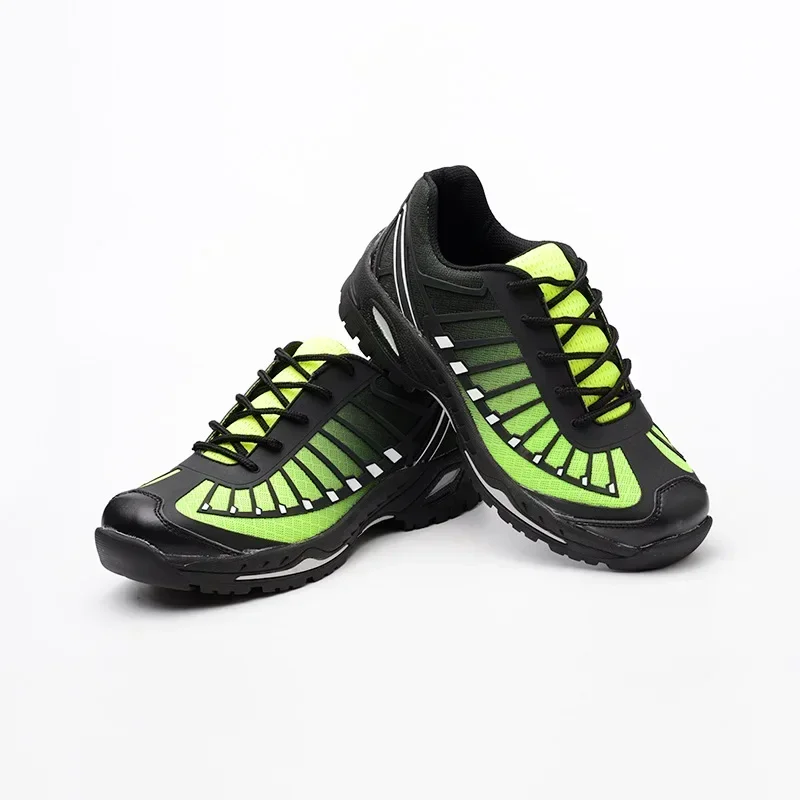 

Fashionable Anti Smashing and Anti Piercing Spring and Autumn Breathable Work Shoes Safety Shoes One Piece for Men