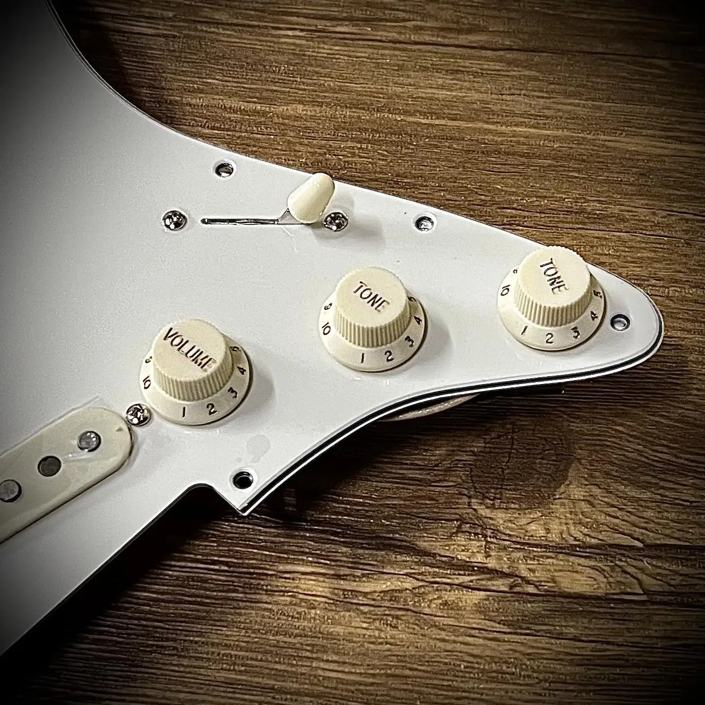"Premium Alnico 5 Strat Pickup - Bobina singola vintage avvolta a mano (stile SSL-1) - Aggiornamento perfetto per chitarre stile ST