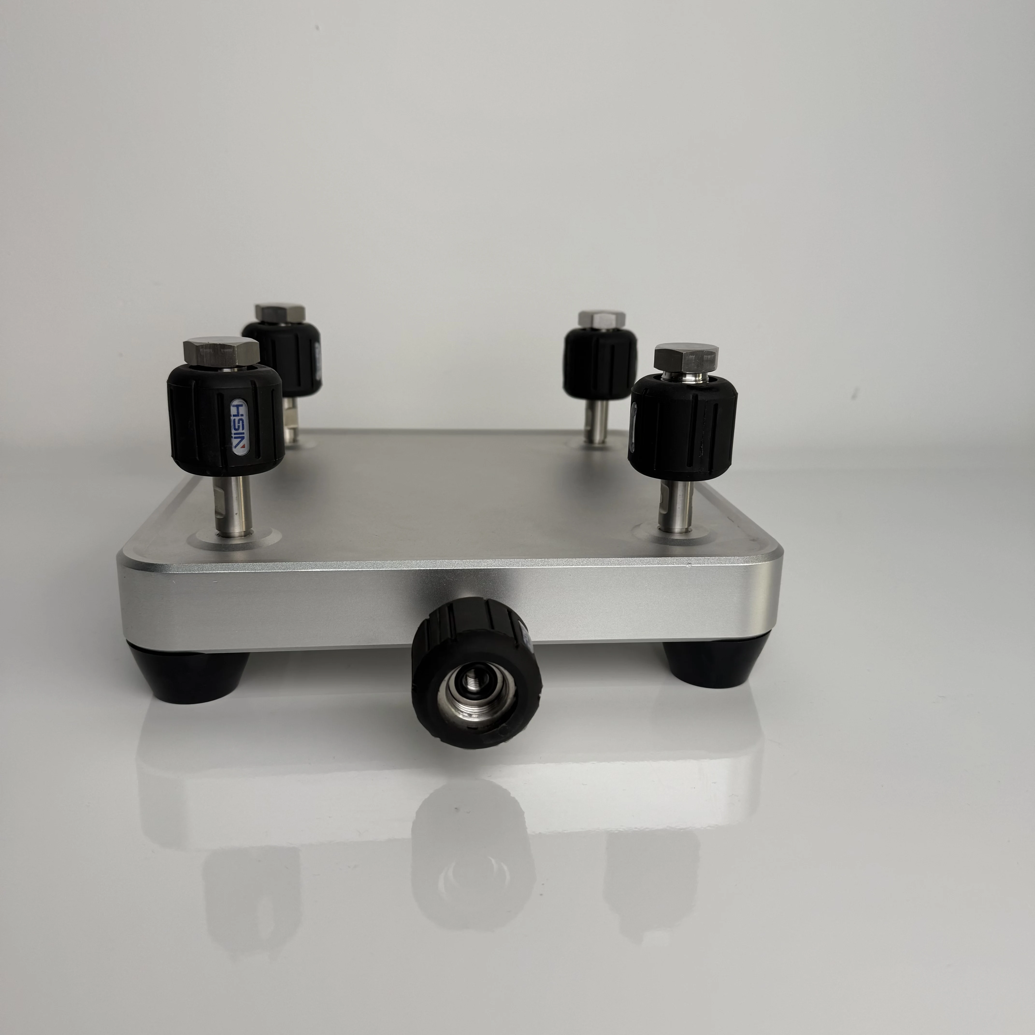 

HSIN600-9 Четырехпортовая гидравлическая калибровка давления Настольные аксессуары Соединительный порт давления Таблица OEM Гарантия 1 год