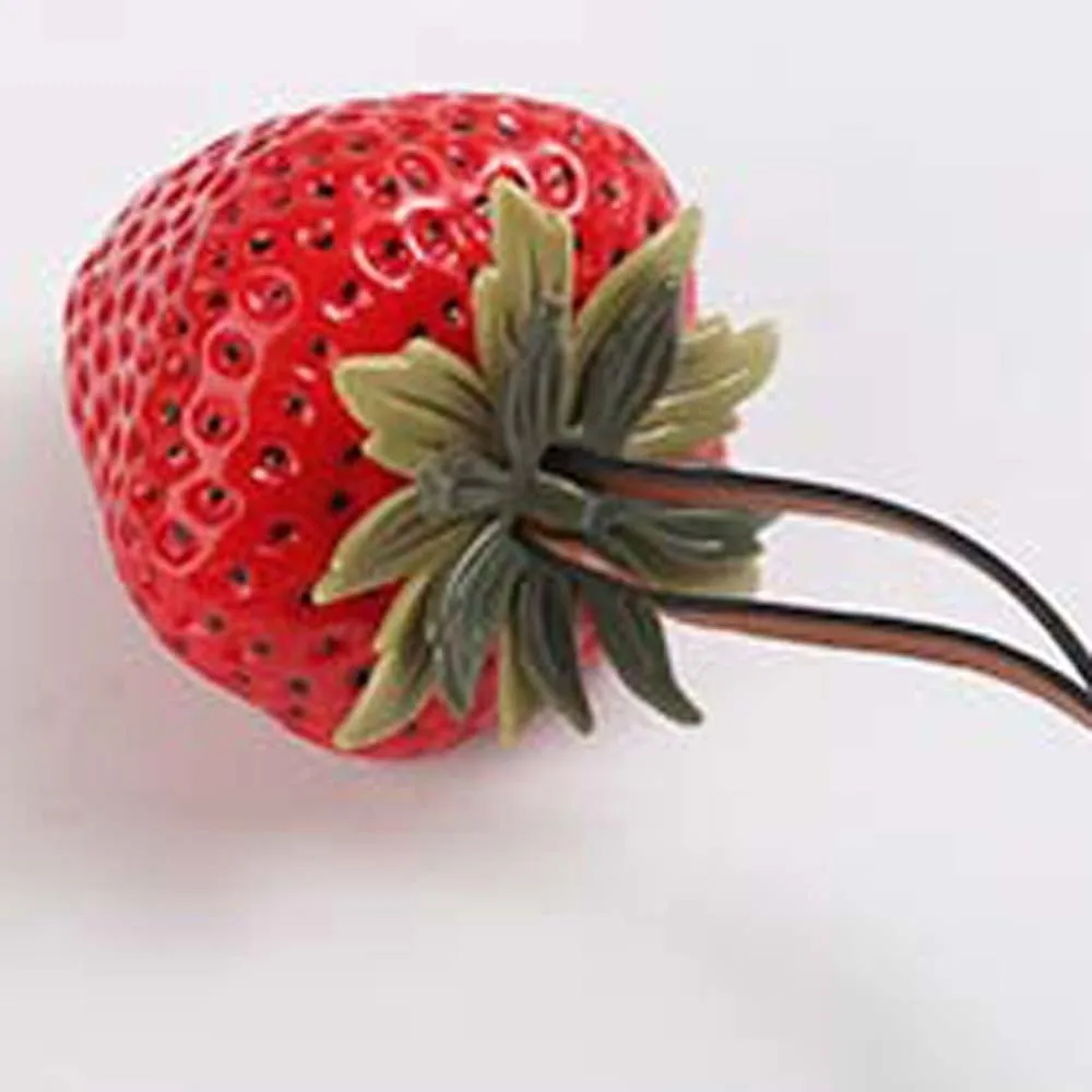 재미 있은 방수 딸기 열쇠 고리 우아한 합금 다목적 가방 매력 수제 생생한 빨간색 수지 과일 펜던트 소녀