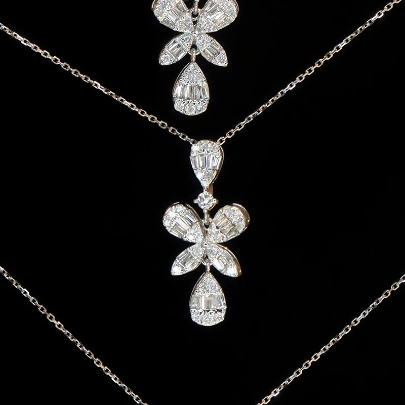 Aazuo 100% 18K Solid White Gold Real Diamonds 0.50ct Butterfly Necklace With Chain Gifted For Women Luxury Party 18 Inch Au750