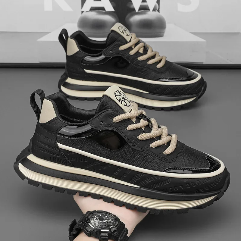 

British style walking sports shoes for men, fashionable and casual, winter street style platform, punk